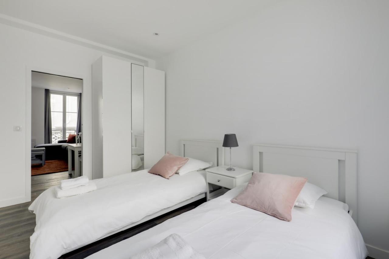 Ac 4P Apt - Louvres Place Vendome Paris Center By Weekome Bagian luar foto