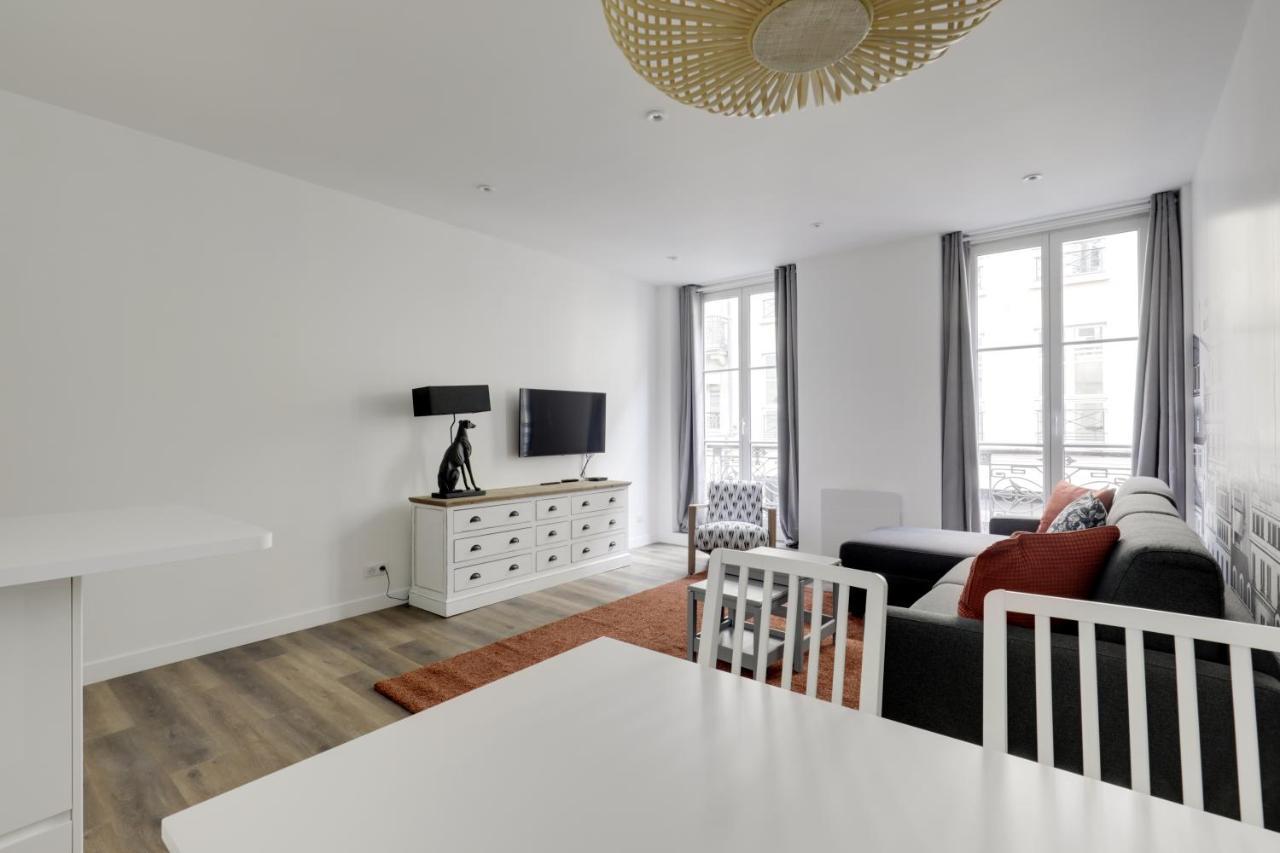 Ac 4P Apt - Louvres Place Vendome Paris Center By Weekome Bagian luar foto